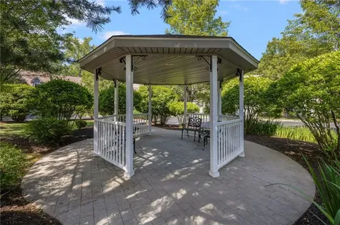 315 Old River Road Lincoln RI 02838