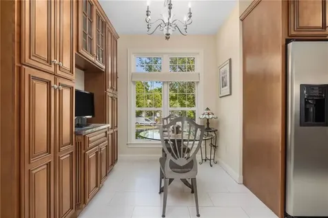 315 Old River Road Lincoln RI 02838