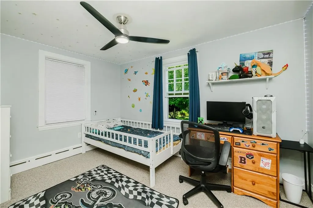 1472 Wampanoag Trail East Providence RI 02915