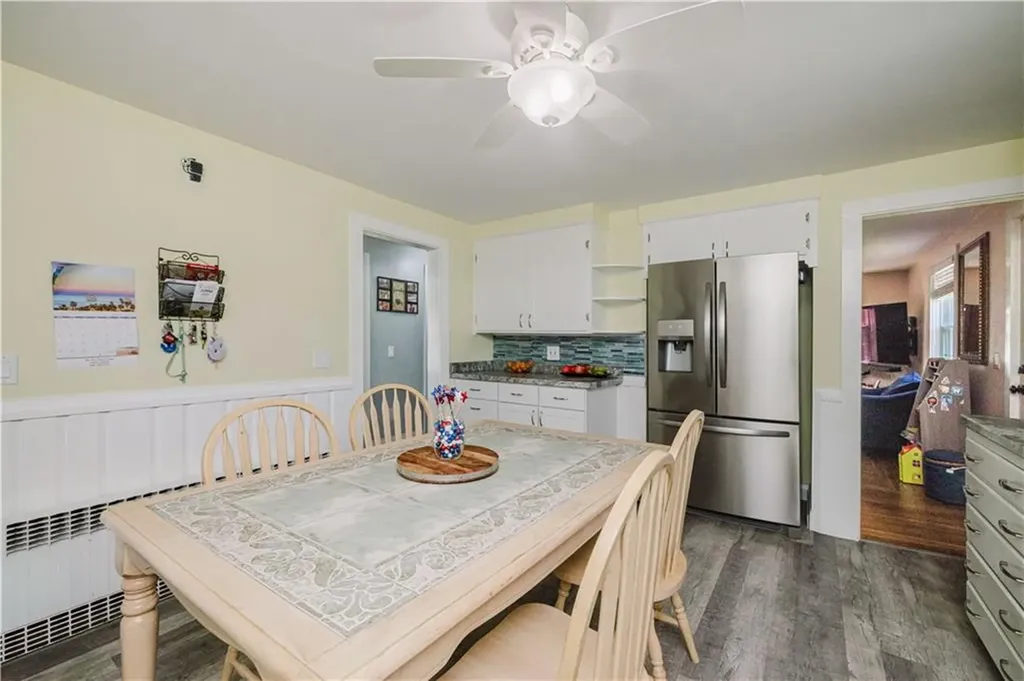 1472 Wampanoag Trail East Providence RI 02915