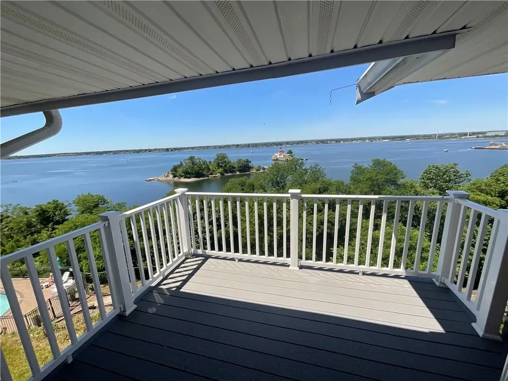 33 Bullocks Point Avenue East Providence RI 02915