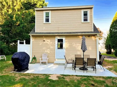 844 Boston Neck Road Narragansett RI 02882
