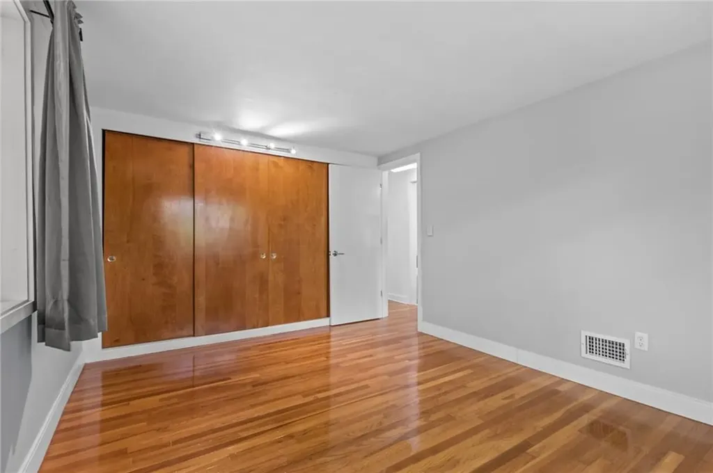 1816 Old Louisquisset Pike Lincoln RI 02865
