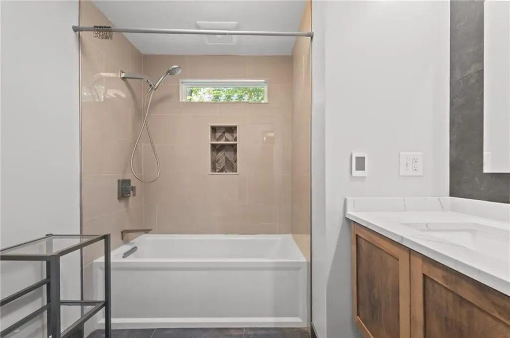 1816 Old Louisquisset Pike Lincoln RI 02865