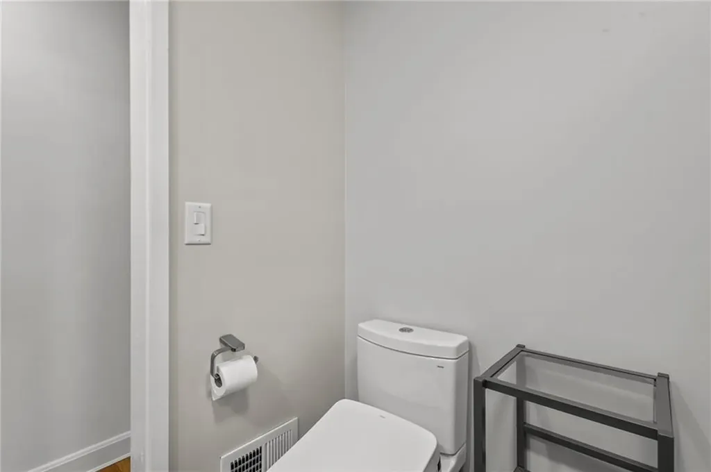 1816 Old Louisquisset Pike Lincoln RI 02865