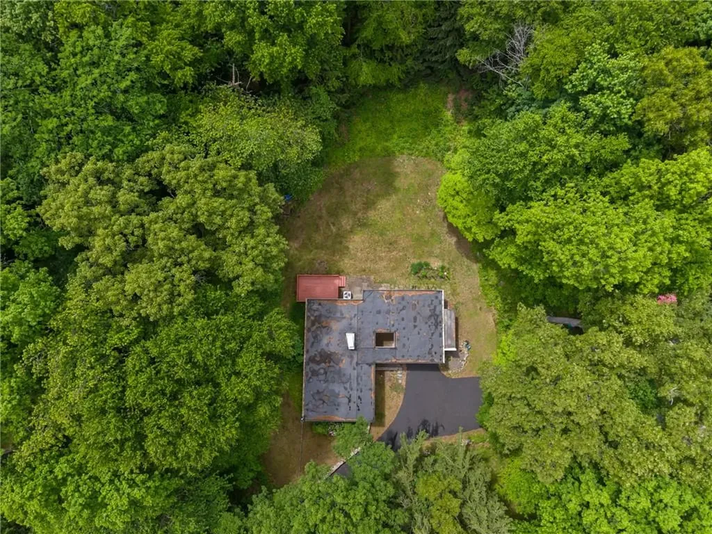 1816 Old Louisquisset Pike Lincoln RI 02865