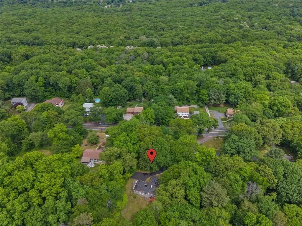 1816 Old Louisquisset Pike Lincoln RI 02865