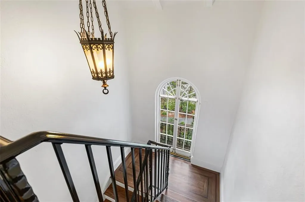 612 Elmgrove Avenue Providence RI 02906