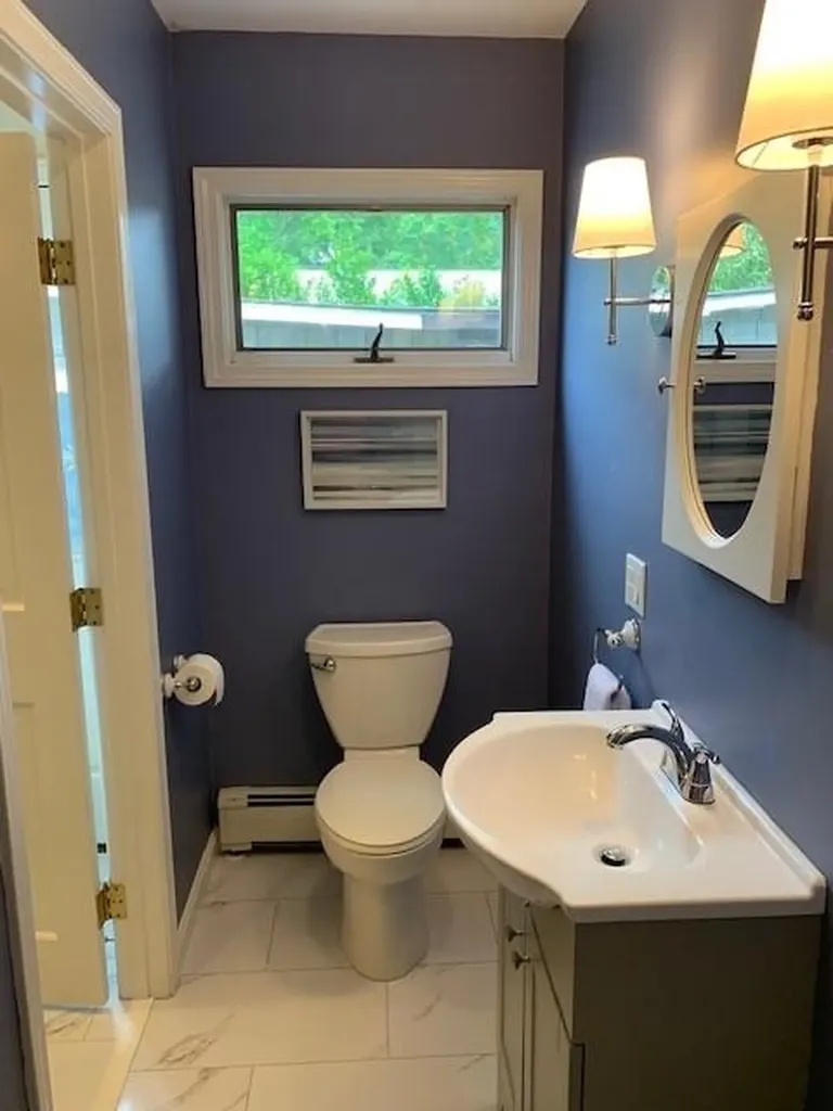 154 Andrew Comstock Road Warwick RI 02886