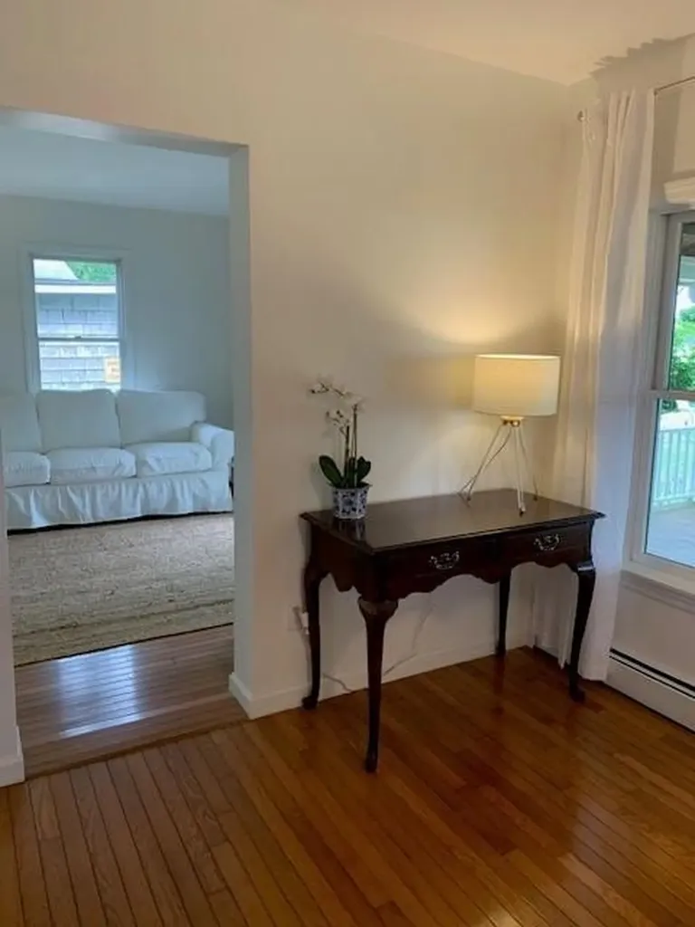 154 Andrew Comstock Road Warwick RI 02886
