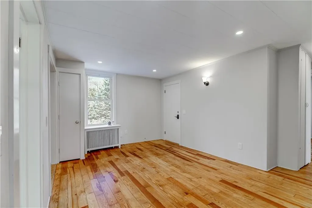 38 Morningside Lane Portsmouth RI 02871
