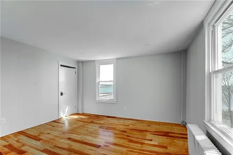 38 Morningside Lane Portsmouth RI 02871
