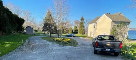 38 Morningside Lane Portsmouth RI 02871