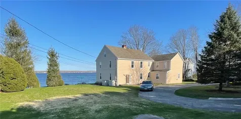 38 Morningside Lane Portsmouth RI 02871