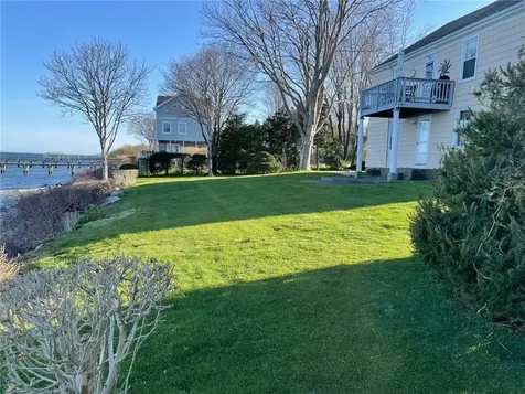 38 Morningside Lane Portsmouth RI 02871