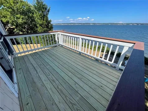 38 Morningside Lane Portsmouth RI 02871
