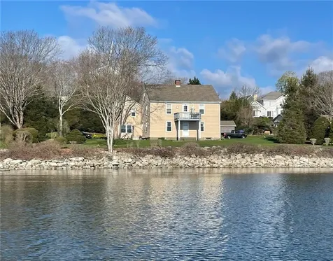 38 Morningside Lane Portsmouth RI 02871