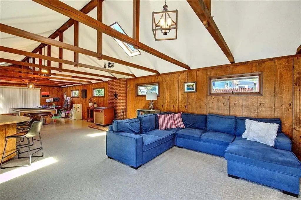 62 Meadowcrest Drive Cumberland RI 02864