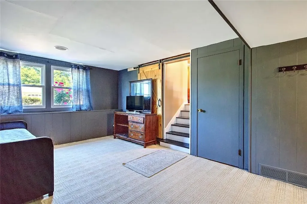 62 Meadowcrest Drive Cumberland RI 02864