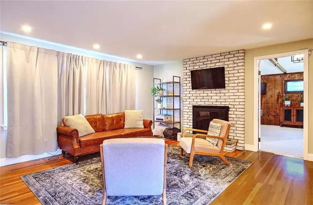 62 Meadowcrest Drive Cumberland RI 02864