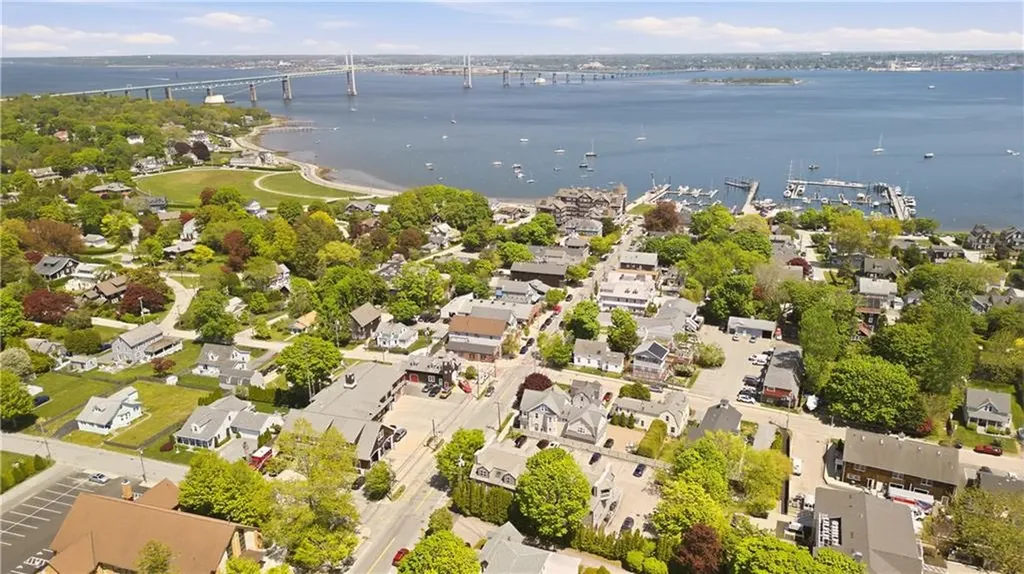78 Lot 3 Narragansett Avenue Jamestown RI 02835