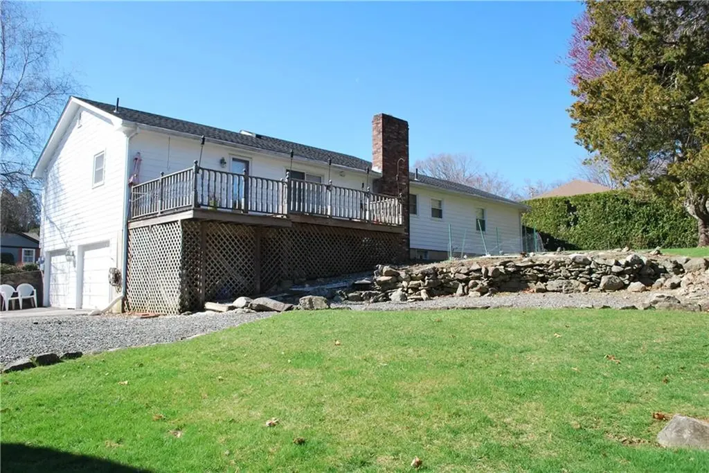 3 Carriage Way North Providence RI 02904