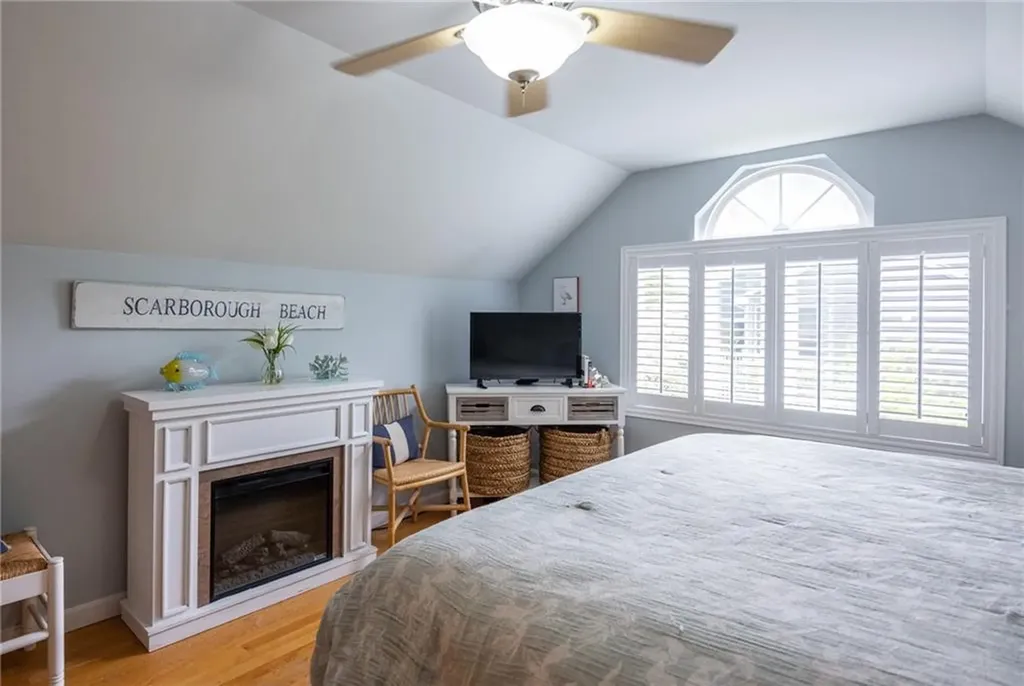 35 Sachem Road Narragansett RI 02882