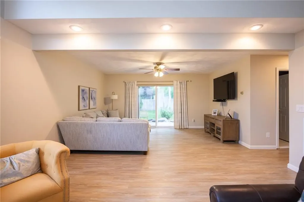 35 Sachem Road Narragansett RI 02882