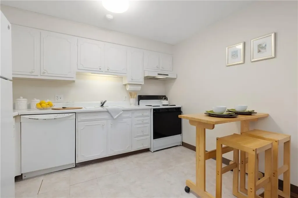 401 Bellevue Avenue Newport RI 02840