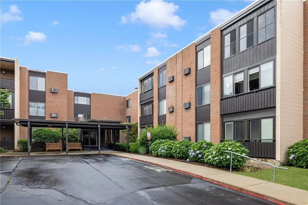 401 Bellevue Avenue Newport RI 02840