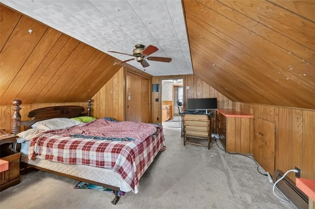 130 Vaughn Avenue Warwick RI 02886