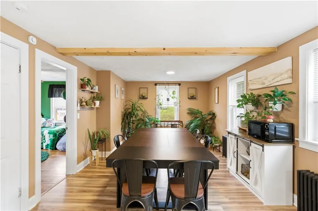 17 Caporal Street Cranston RI 02910