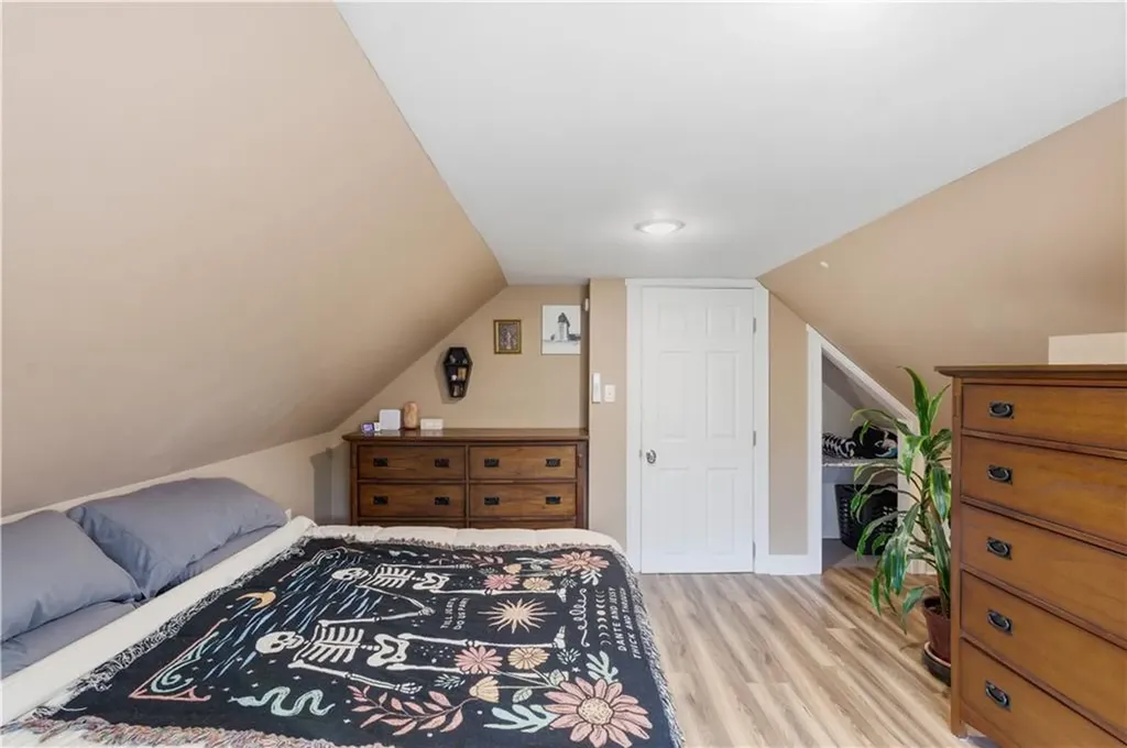 17 Caporal Street Cranston RI 02910