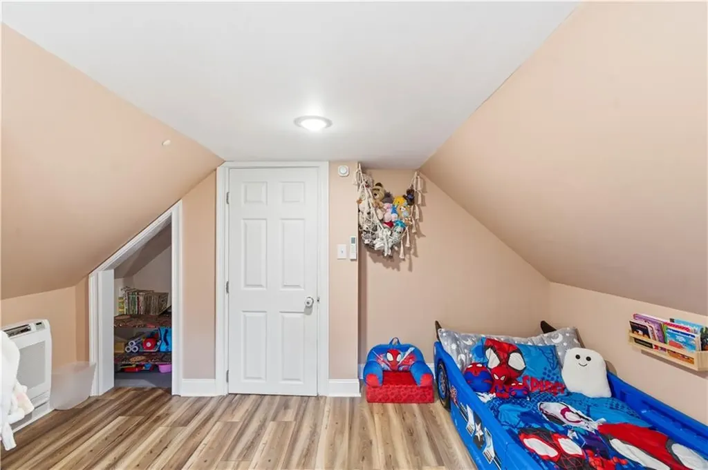 17 Caporal Street Cranston RI 02910