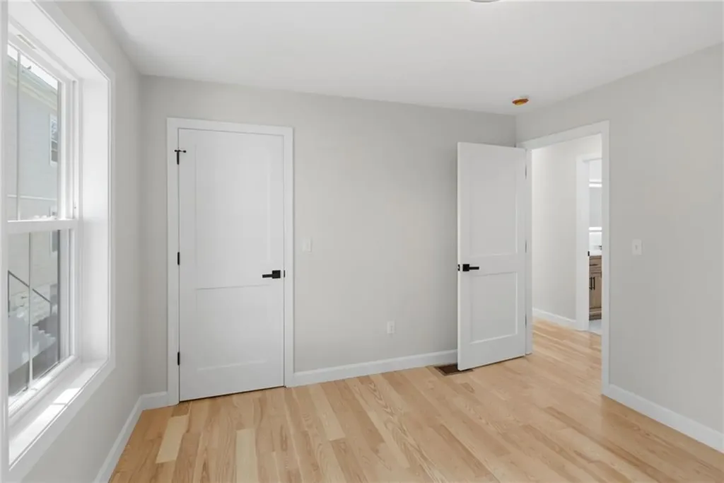 14 Raphael Avenue Providence RI 02904