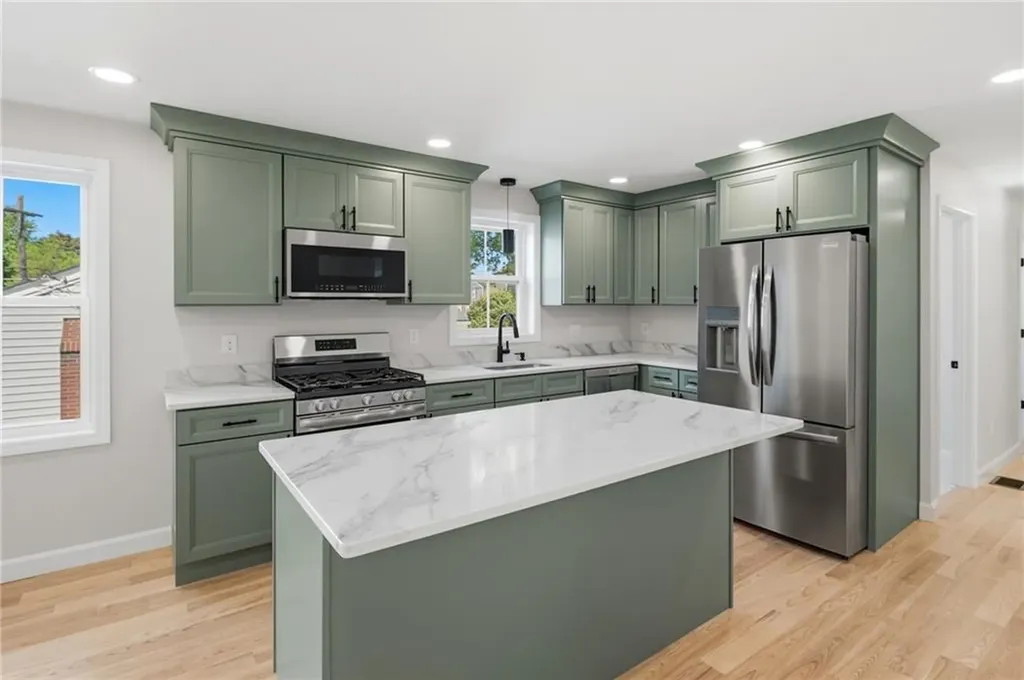 14 Raphael Avenue Providence RI 02904