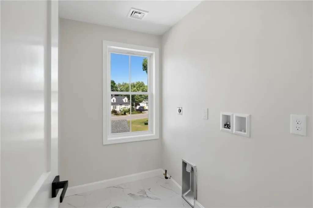 14 Raphael Avenue Providence RI 02904