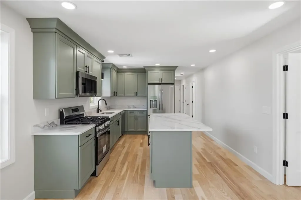 14 Raphael Avenue Providence RI 02904