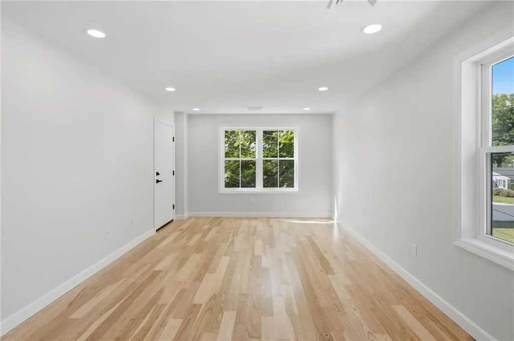 14 Raphael Avenue Providence RI 02904