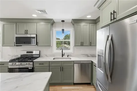14 Raphael Avenue Providence RI 02904