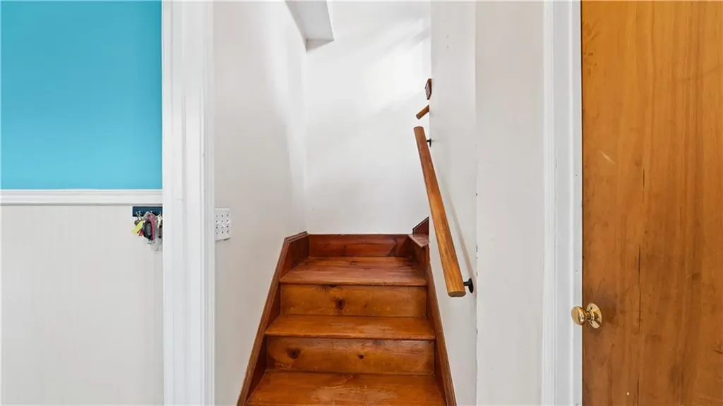 427 Elm Street Warwick RI 02888