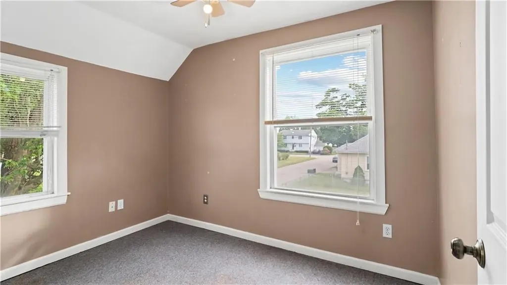 427 Elm Street Warwick RI 02888