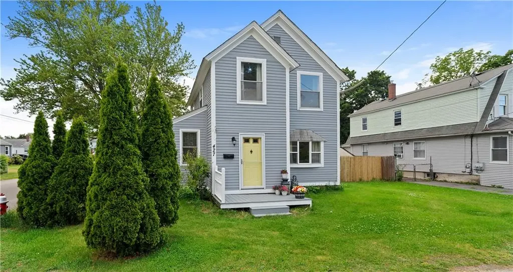 427 Elm Street Warwick RI 02888