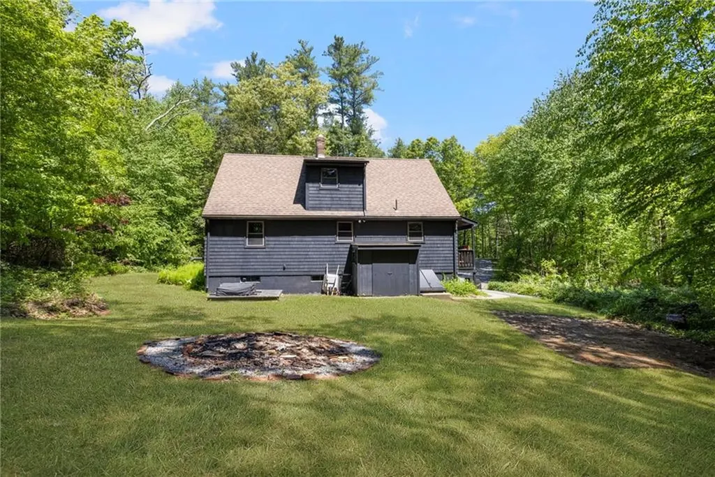 7 Spruce Ridge Drive Glocester RI 02814