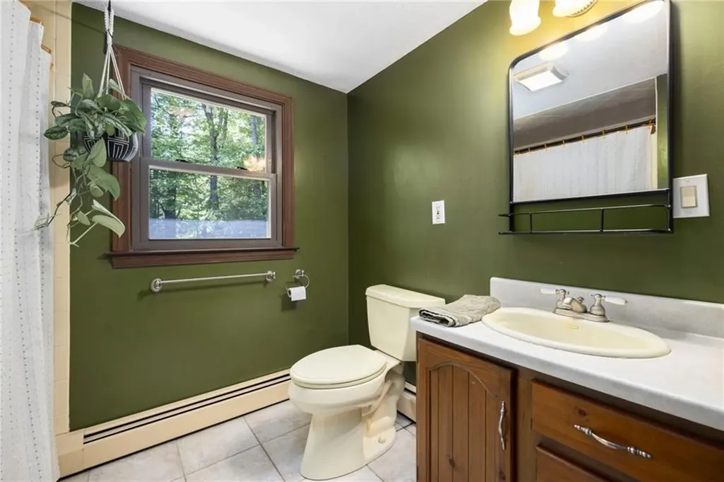 7 Spruce Ridge Drive Glocester RI 02814