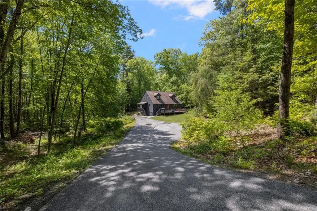 7 Spruce Ridge Drive Glocester RI 02814