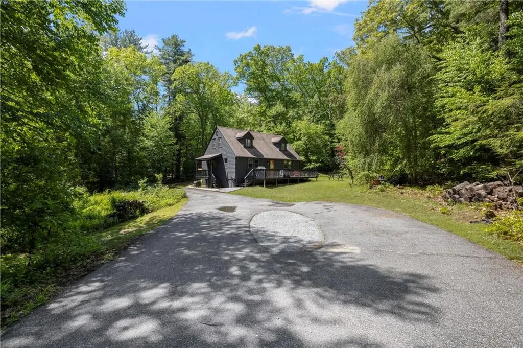 7 Spruce Ridge Drive Glocester RI 02814
