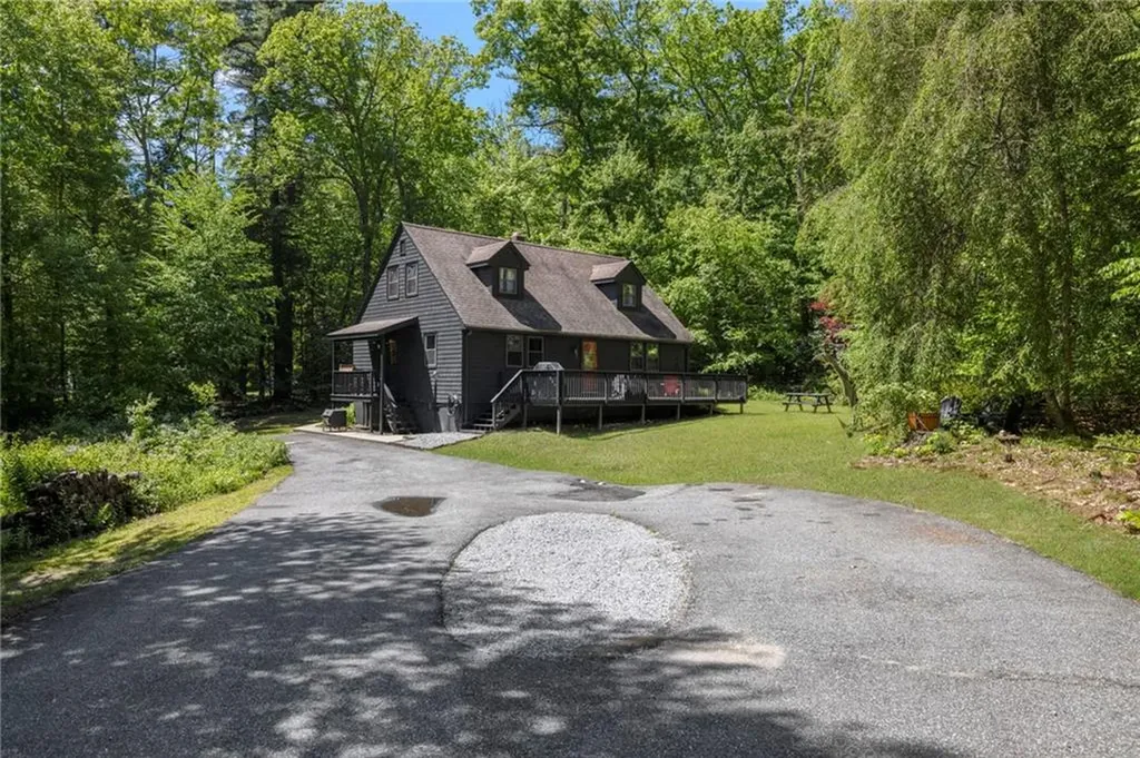 7 Spruce Ridge Drive Glocester RI 02814