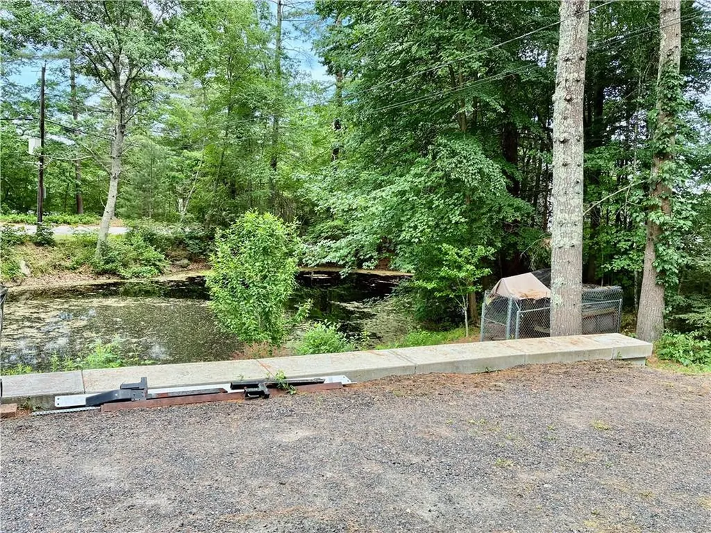12 Tom Lee Drive North Smithfield RI 02896
