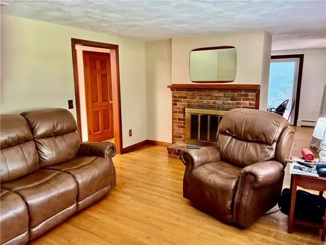 12 Tom Lee Drive North Smithfield RI 02896